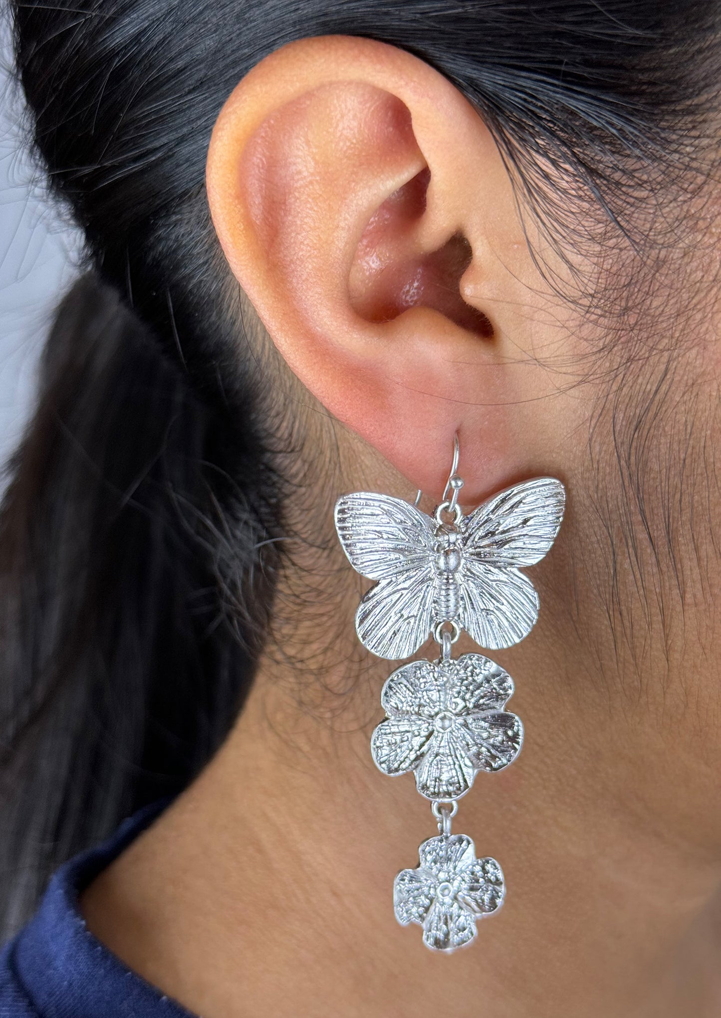 METAL BUTTERFLY & FLOWER EARRINGS