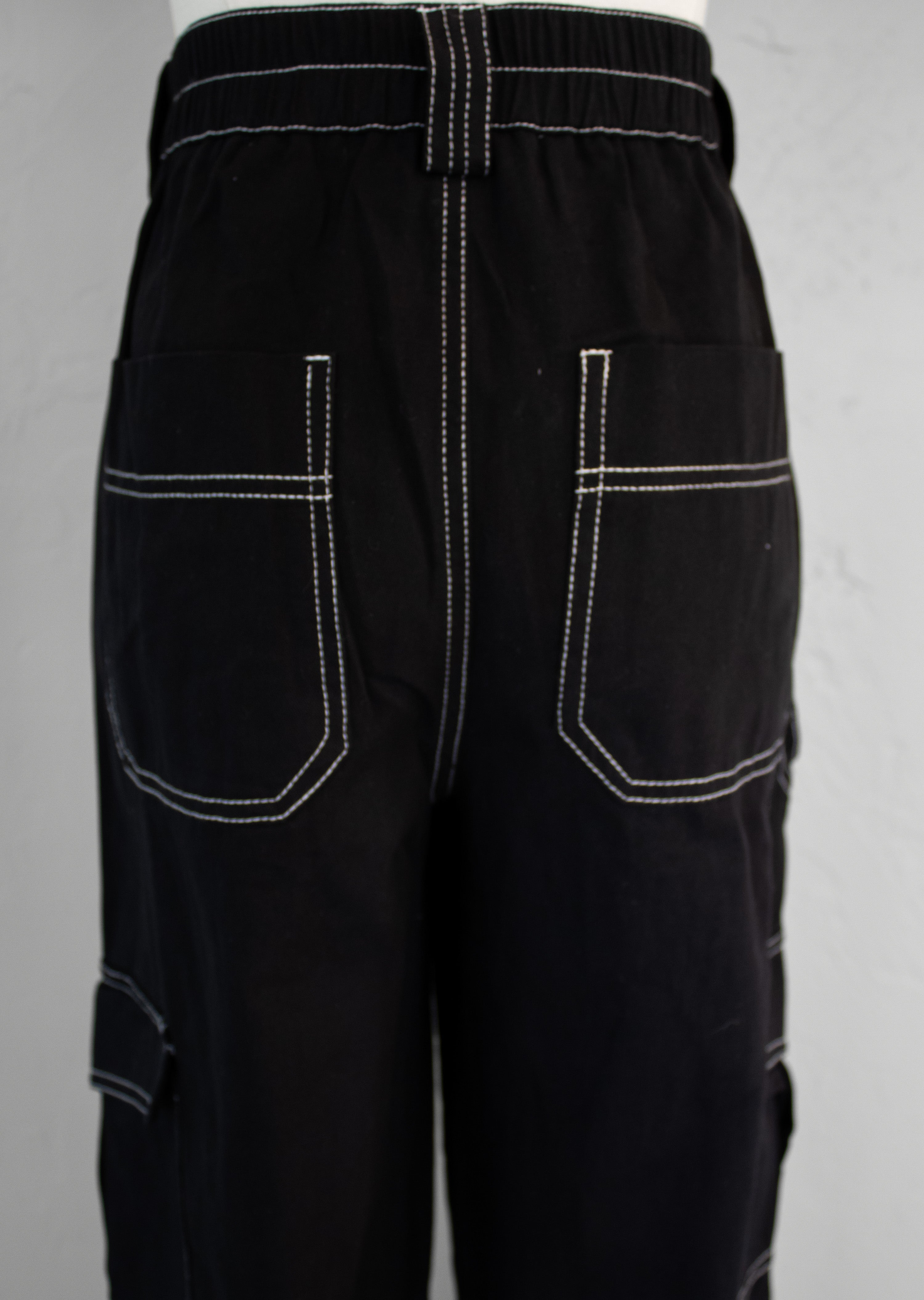 Contrasting Stitch Cargo Pants